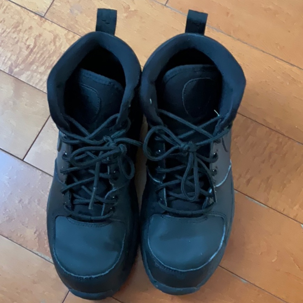 Nike Boots